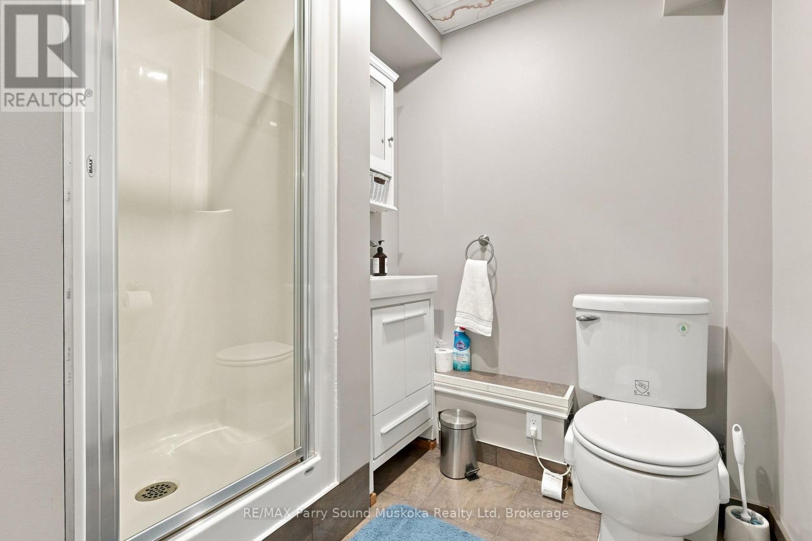 9 Desmasdons Road Property Photo 32