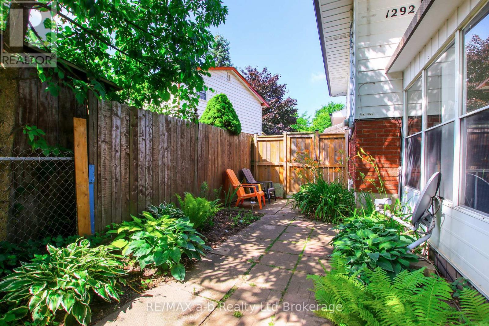 1292 Sorrel Road Property Photo 6