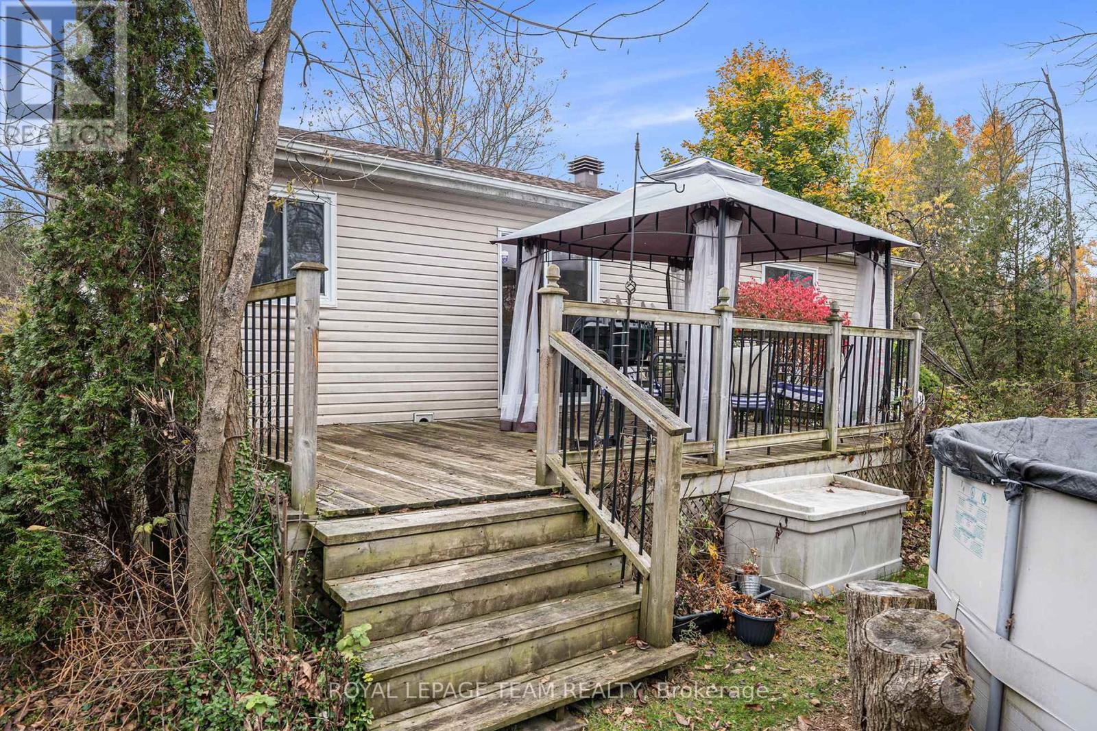 4 Black Walnut Road Property Photo 30