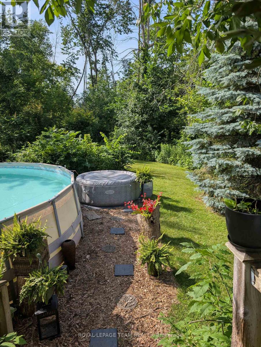 4 Black Walnut Road Property Photo 33