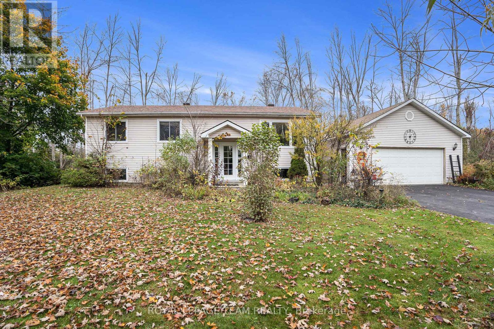 4 Black Walnut Road Property Photo 37