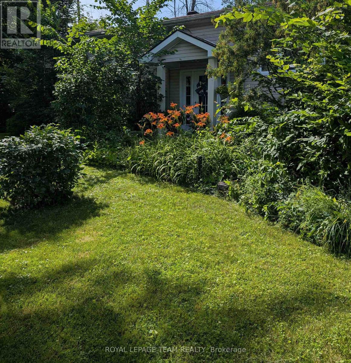 4 Black Walnut Road Property Photo 38