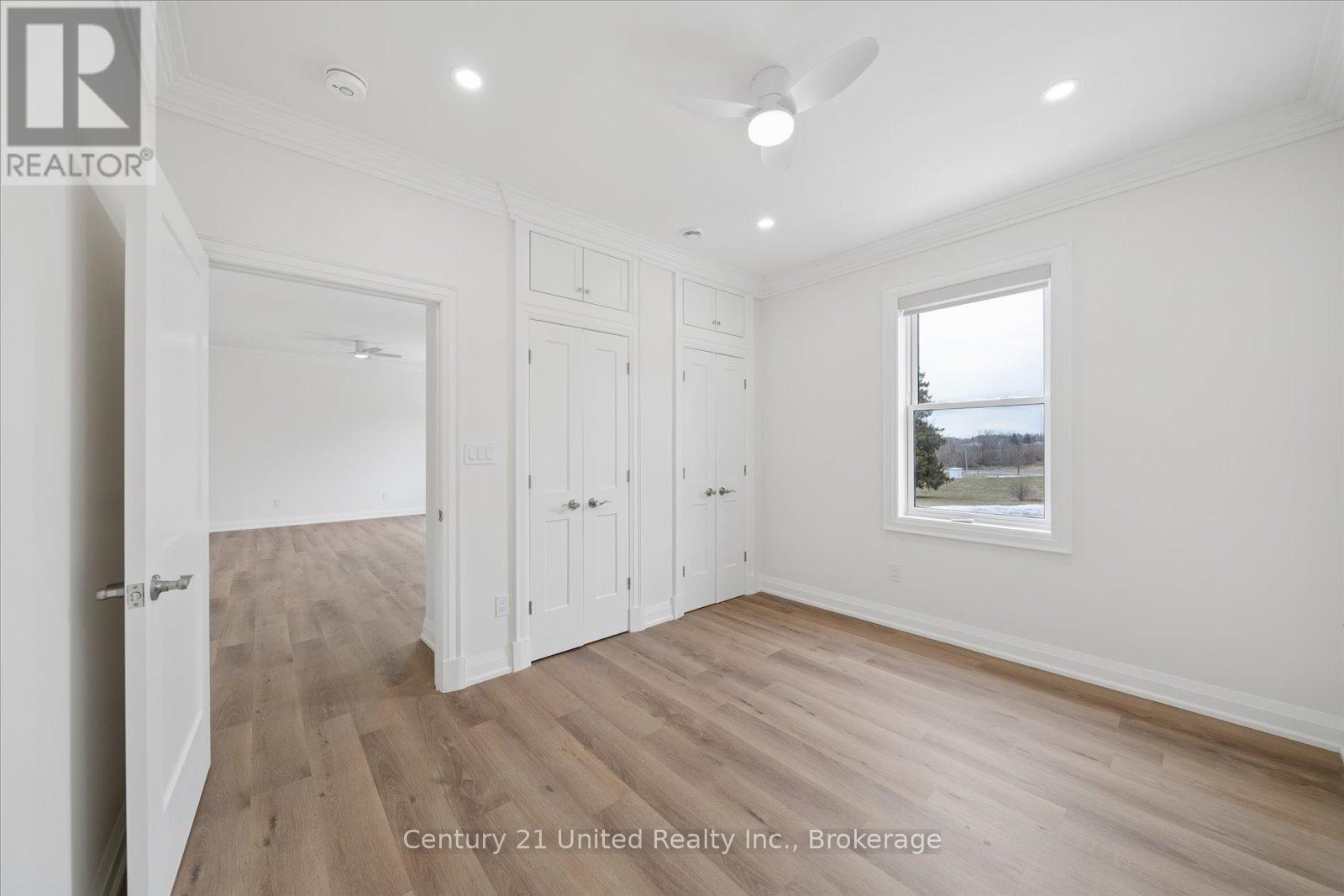 201 - 1027 Willcox Street Property Photo 20
