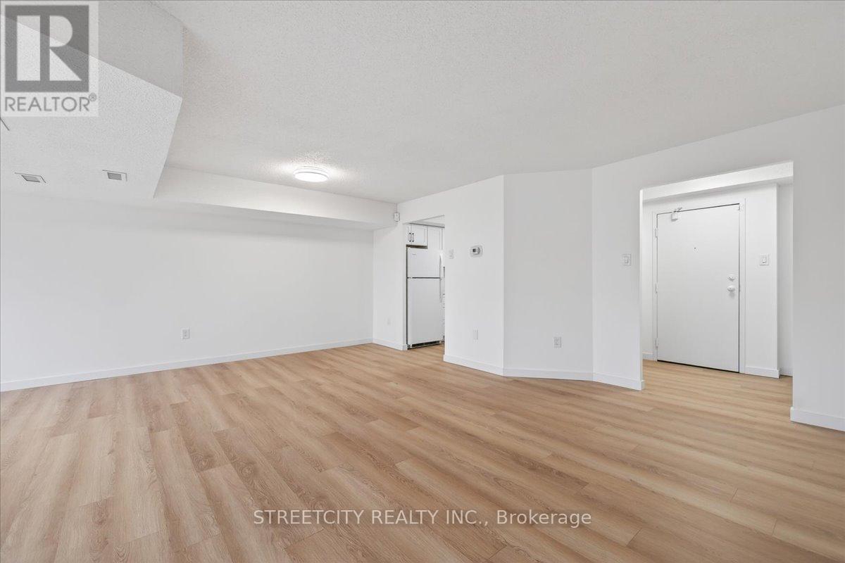 301 - 521 Riverside Drive W Property Photo 10