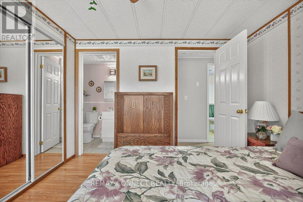 8 Circle Drive Property Photo 19