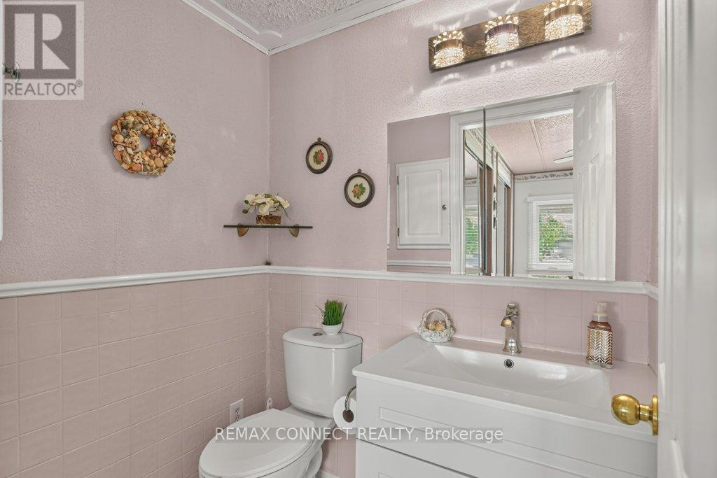 8 Circle Drive Property Photo 20