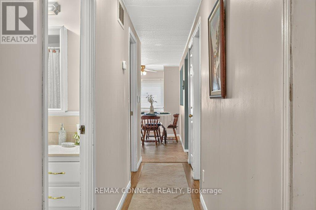 8 Circle Drive Property Photo 22