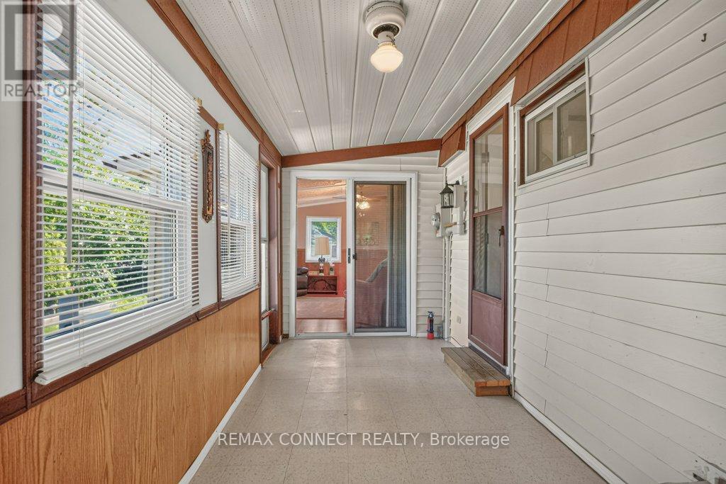 8 Circle Drive Property Photo 27