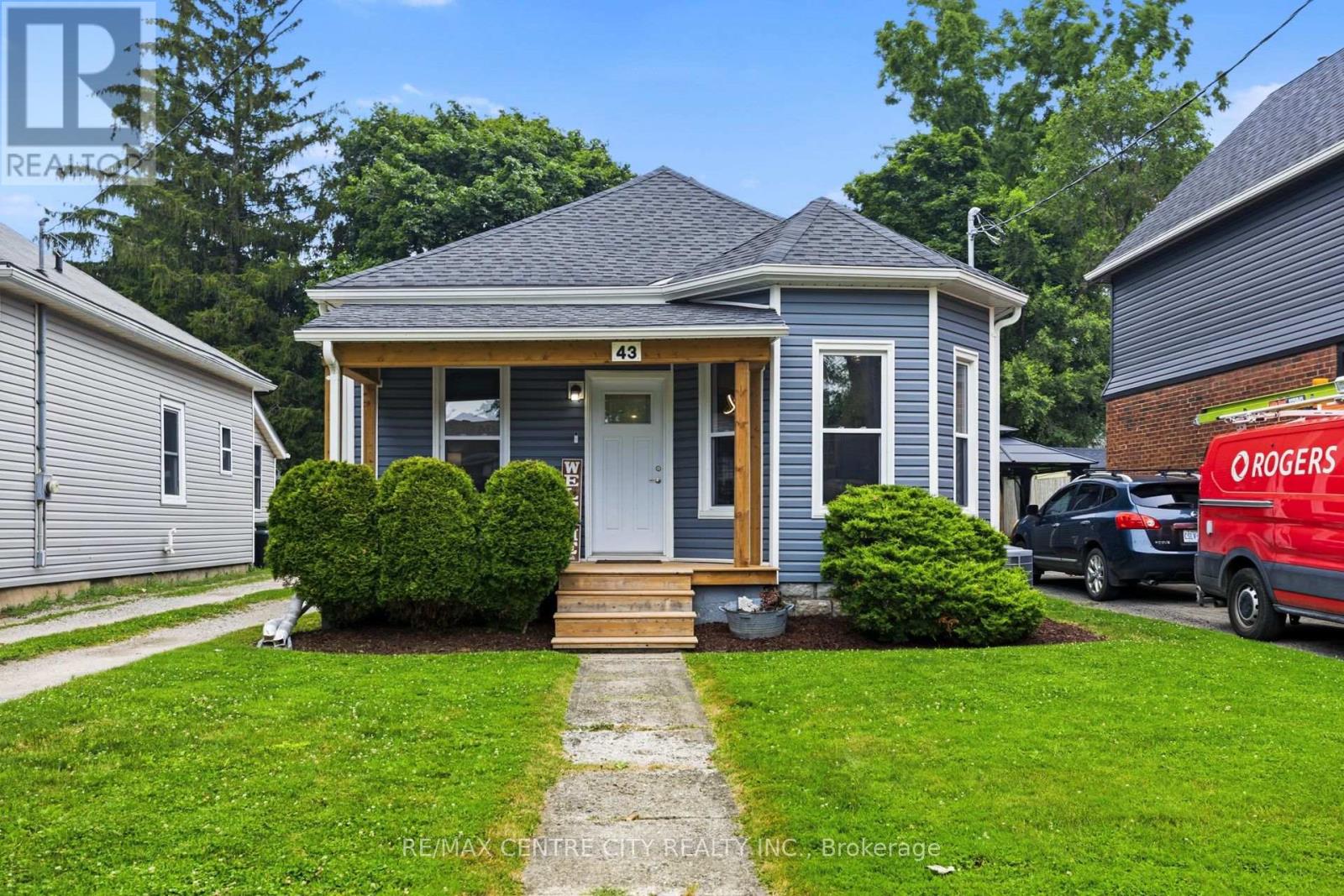43 Arthur Avenue Property Photo 1