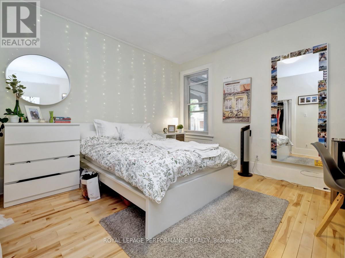342 Frank Street Property Photo 15