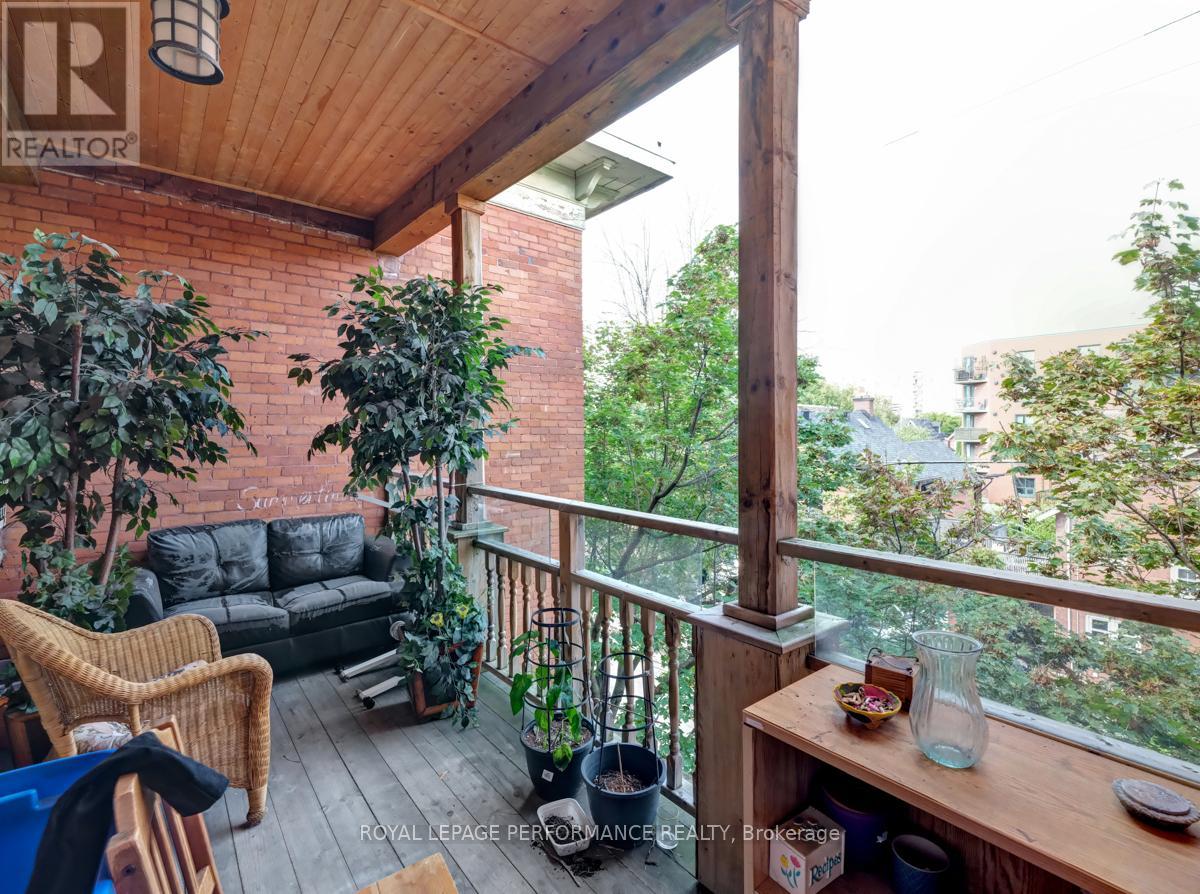 342 Frank Street Property Photo 23