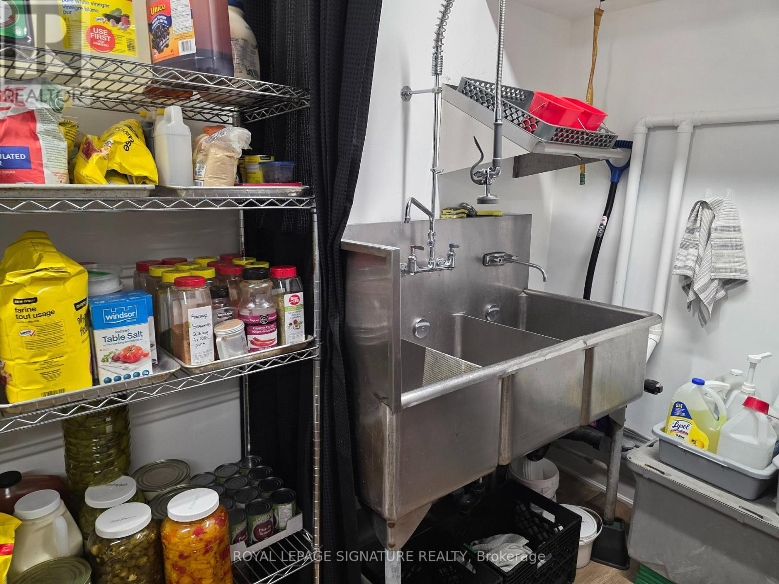 412 Derby Road Property Photo 16