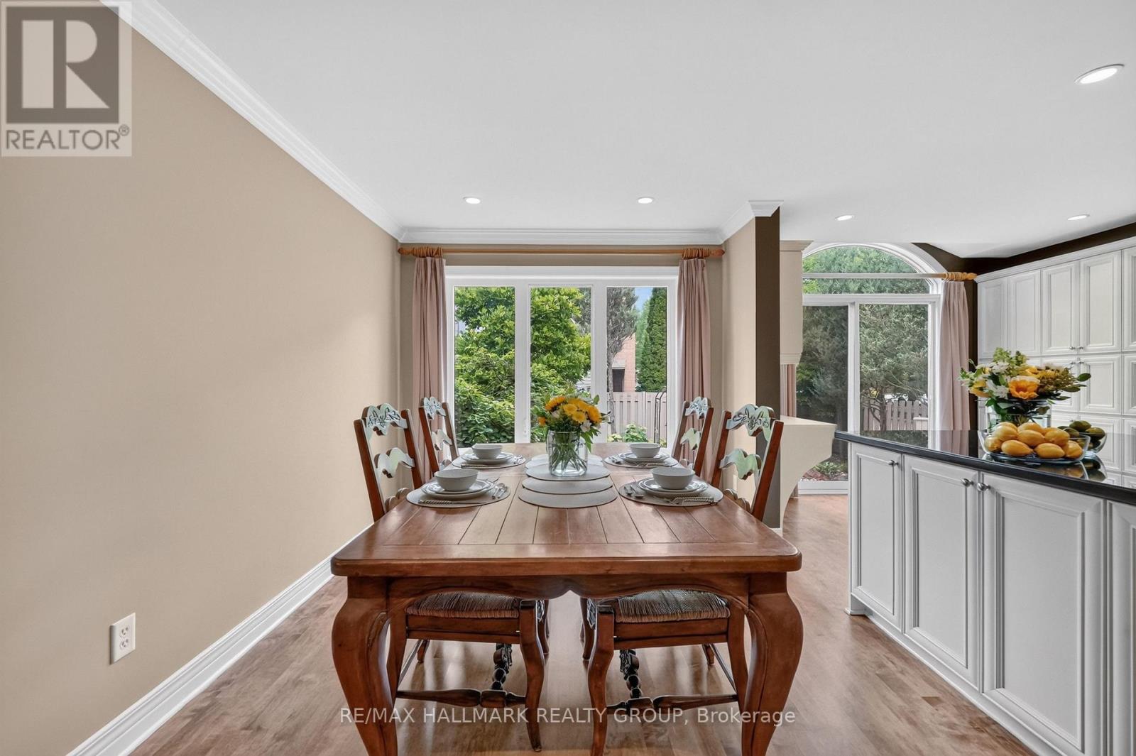 615 Aquaview Drive Property Photo 8