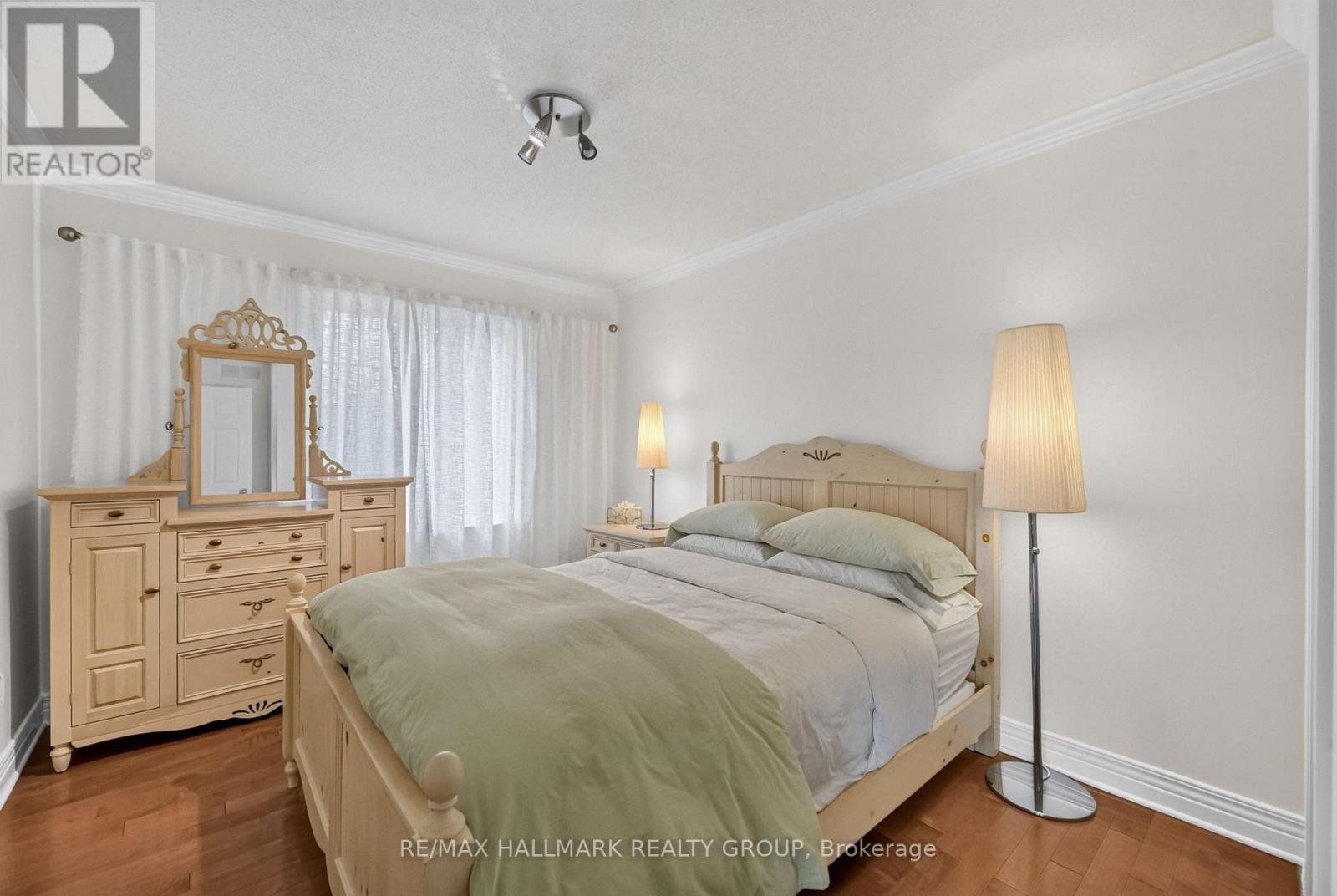 615 Aquaview Drive Property Photo 21