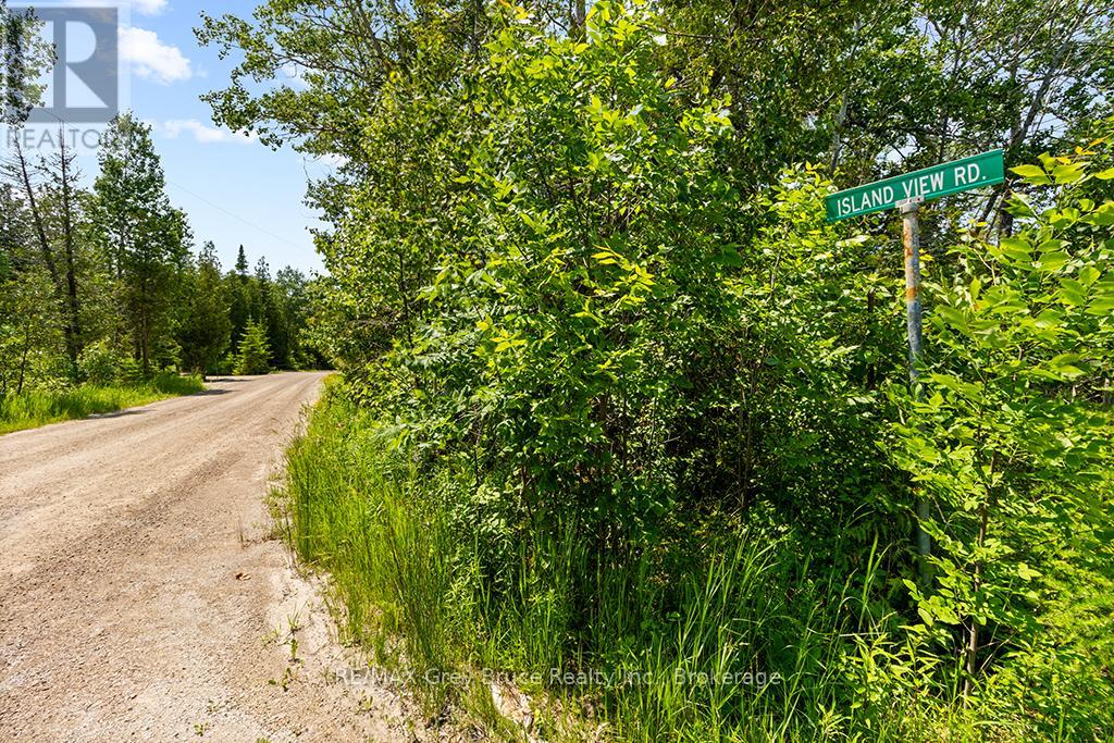 6 Island View Road Property Photo 6