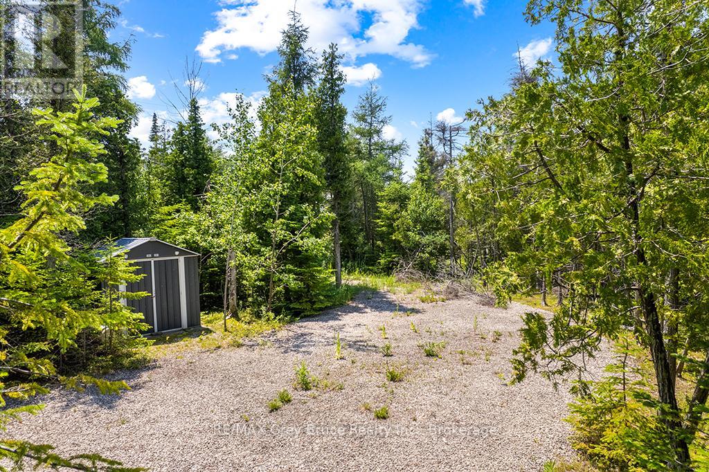 6 Island View Road Property Photo 13