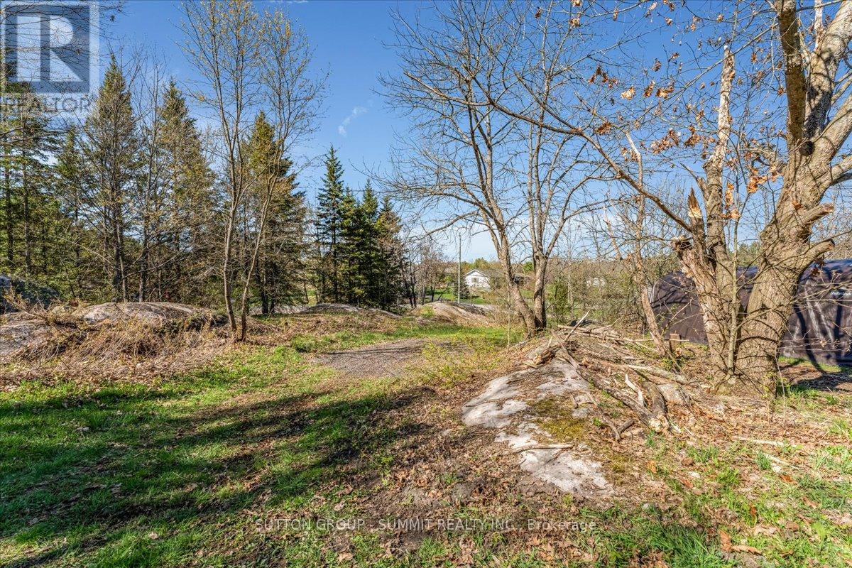 49 Pineridge Drive Property Photo 15