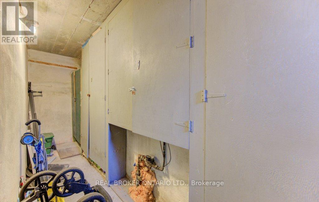 109 Eton Drive Property Photo 5
