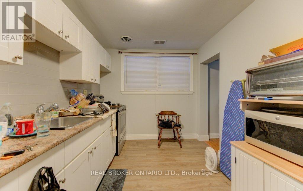 109 Eton Drive Property Photo 8