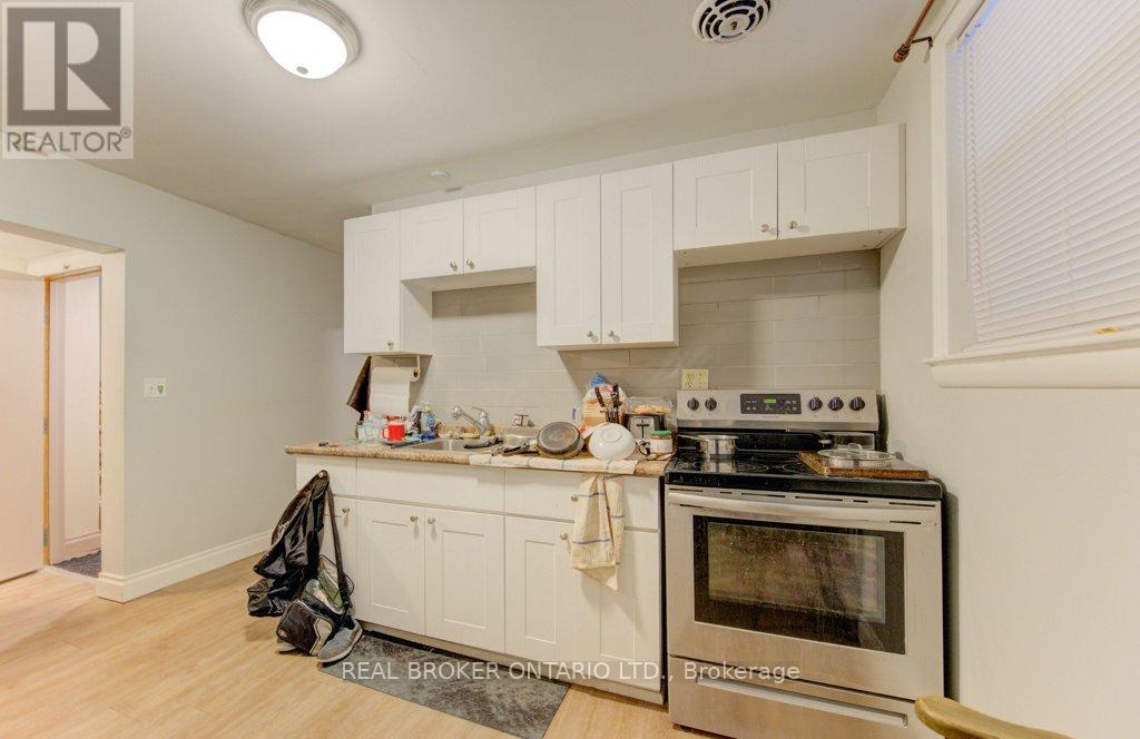 109 Eton Drive Property Photo 9