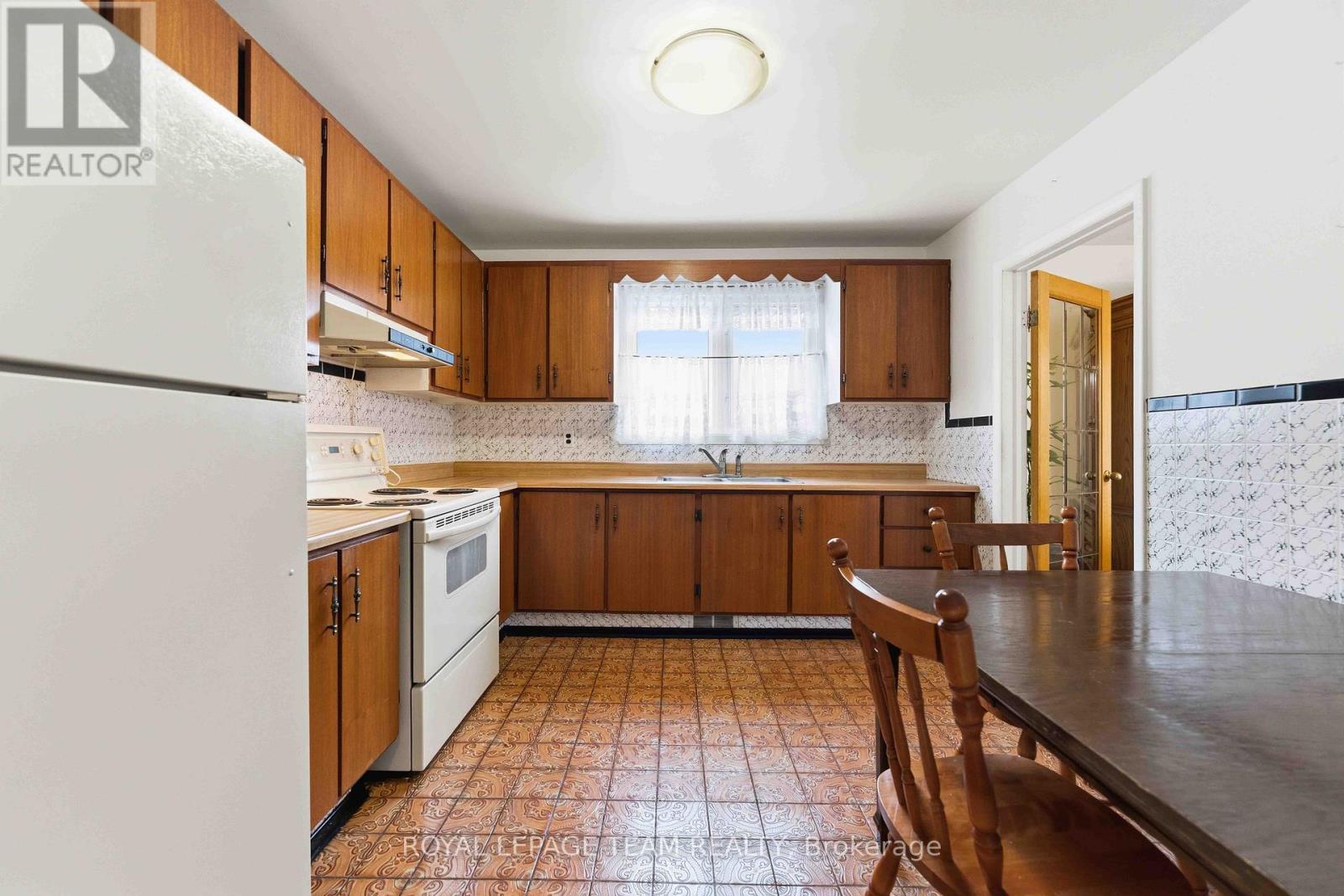 1197 Maitland Avenue Property Photo 13