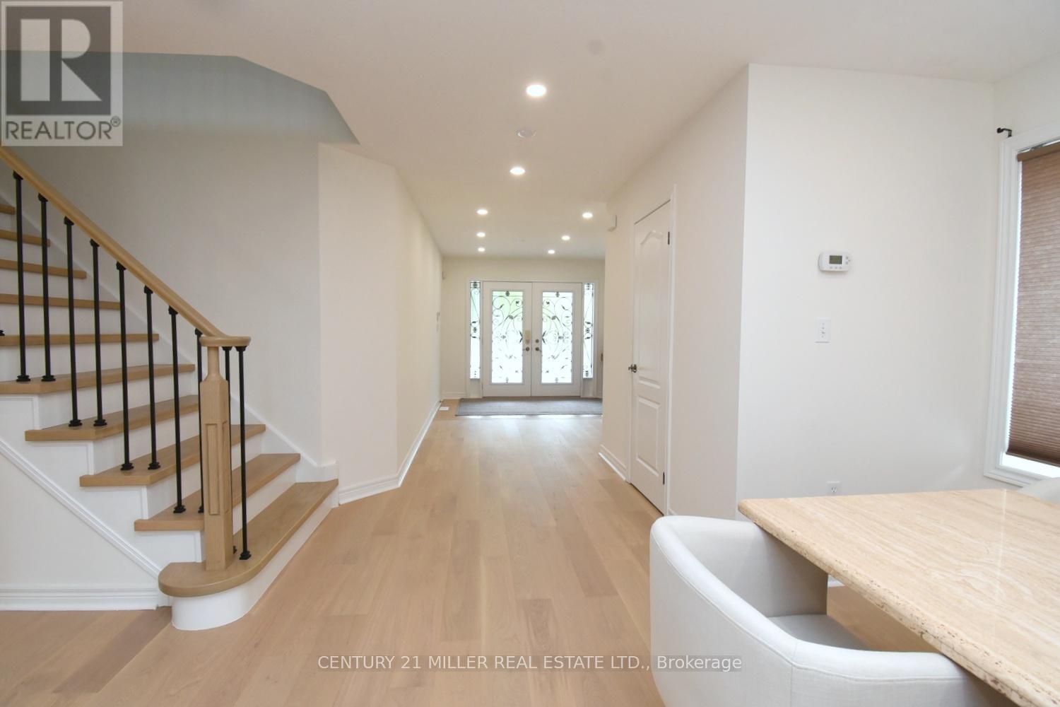 115 Bocelli Crescent Property Photo 3