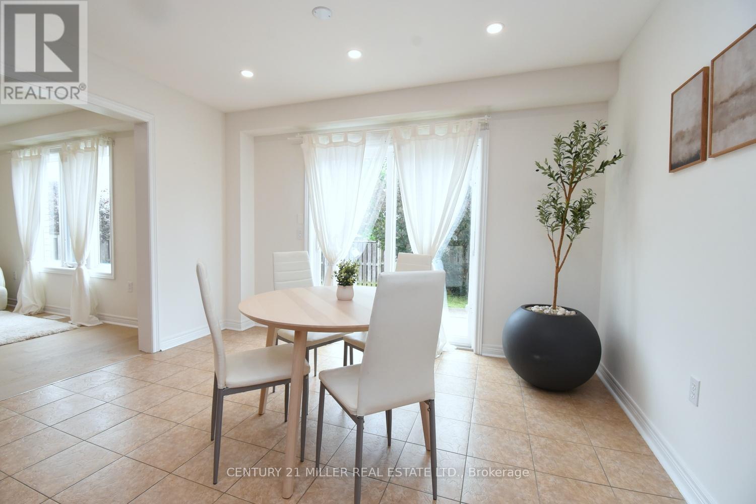 115 Bocelli Crescent Property Photo 11