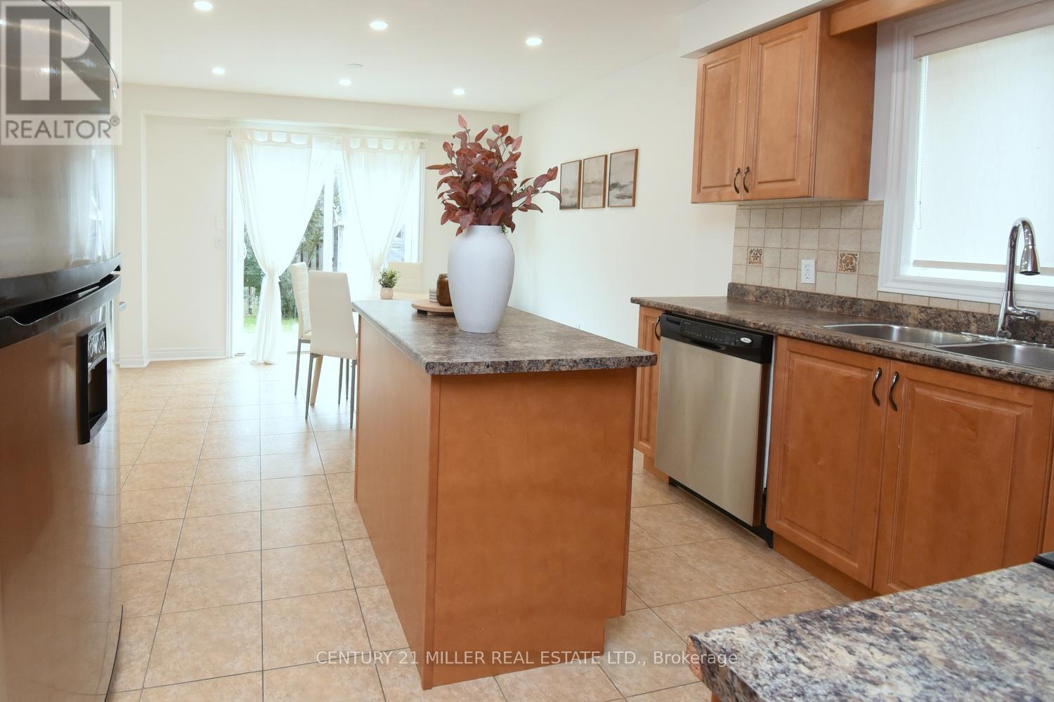 115 Bocelli Crescent Property Photo 16