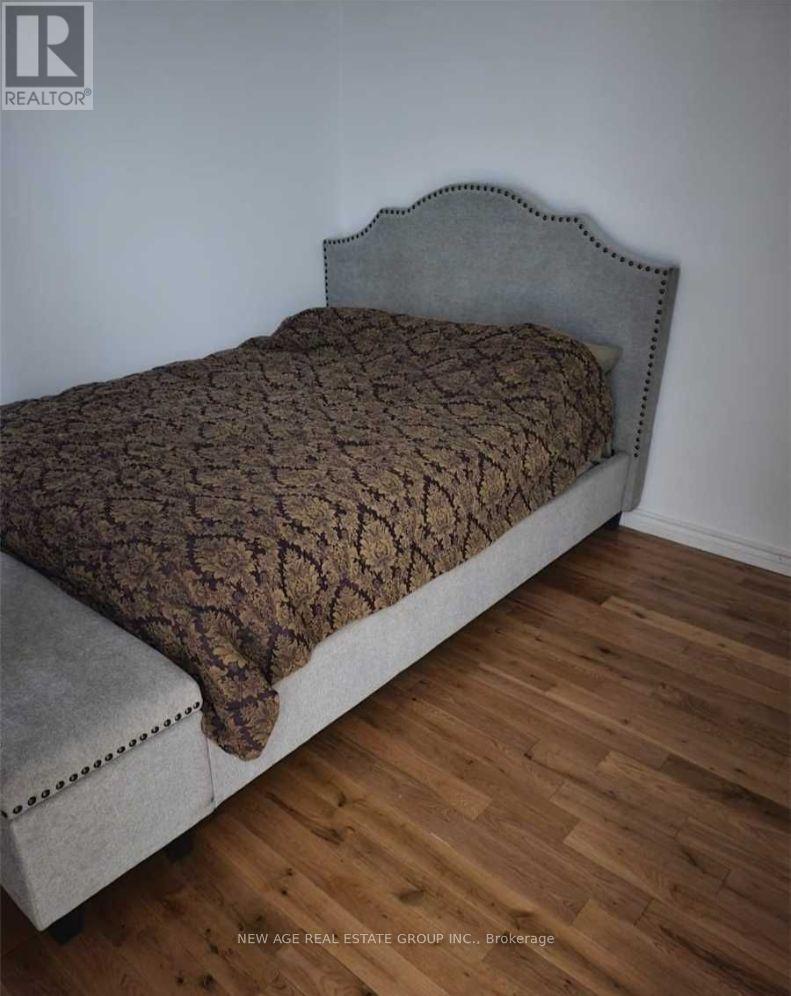 467 Limeridge Road W Property Photo 8