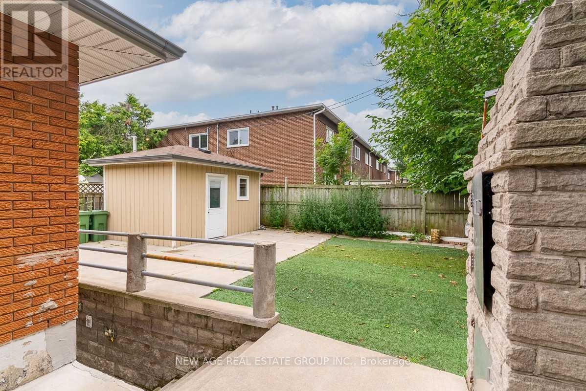 467 Limeridge Road W Property Photo 10