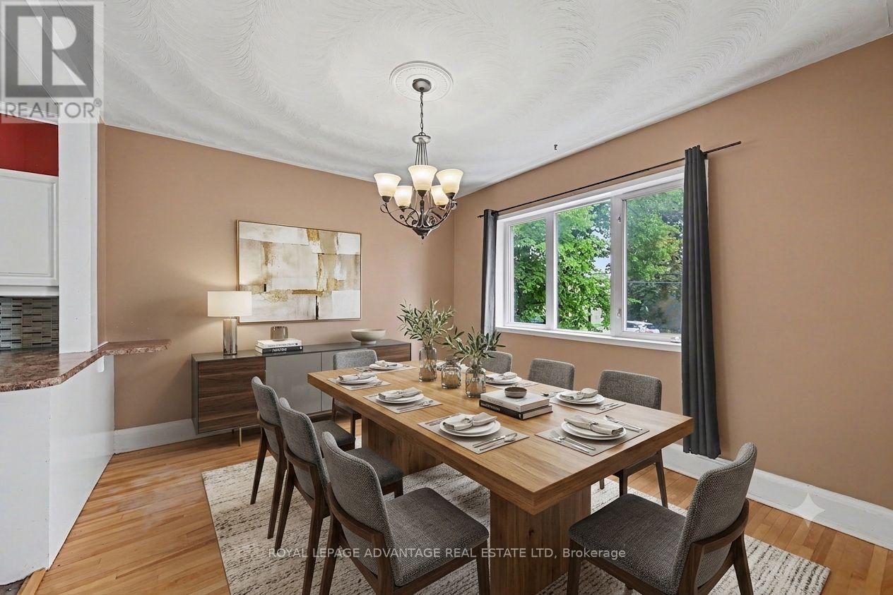 14 Beckwith Street E Property Photo 10