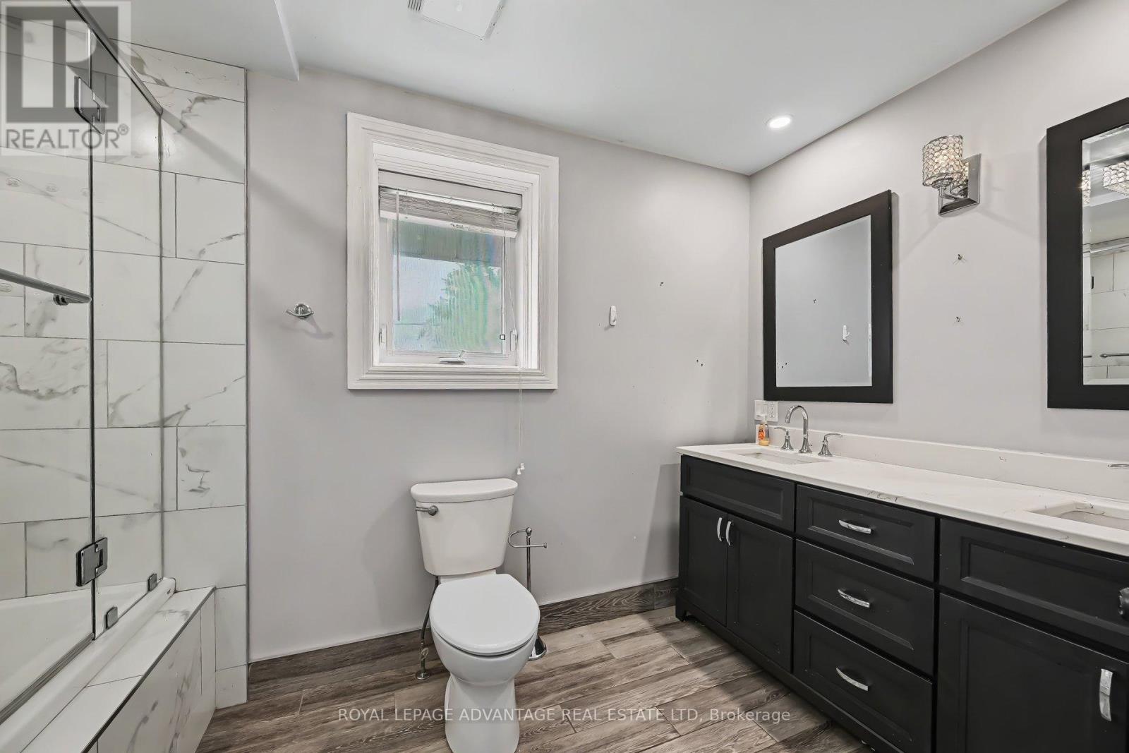 14 Beckwith Street E Property Photo 21