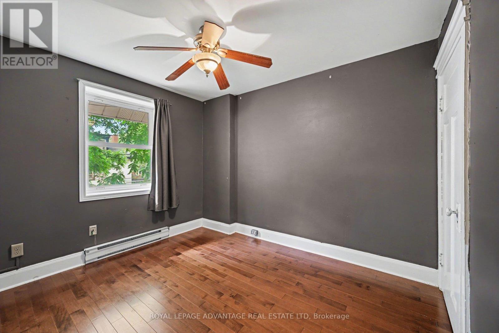 14 Beckwith Street E Property Photo 25