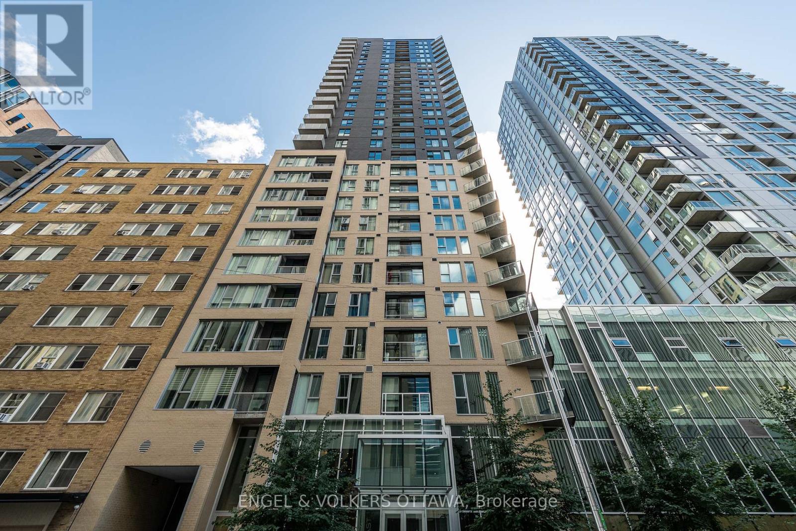 1103 - 40 Nepean Street Property Photo 1