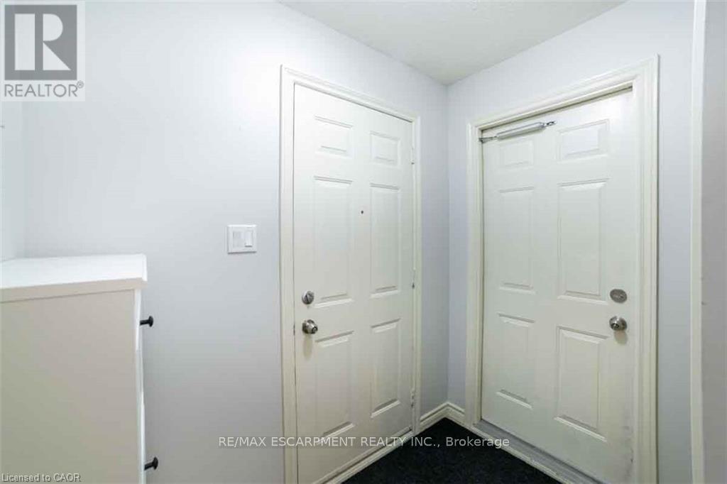 19 Beachgrove Crescent Property Photo 27