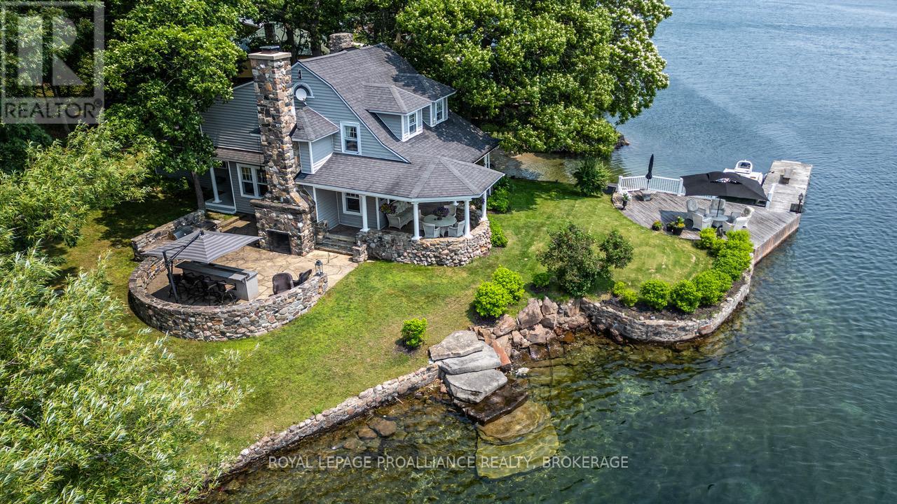 121 Tremont Park Island Property Photo 1