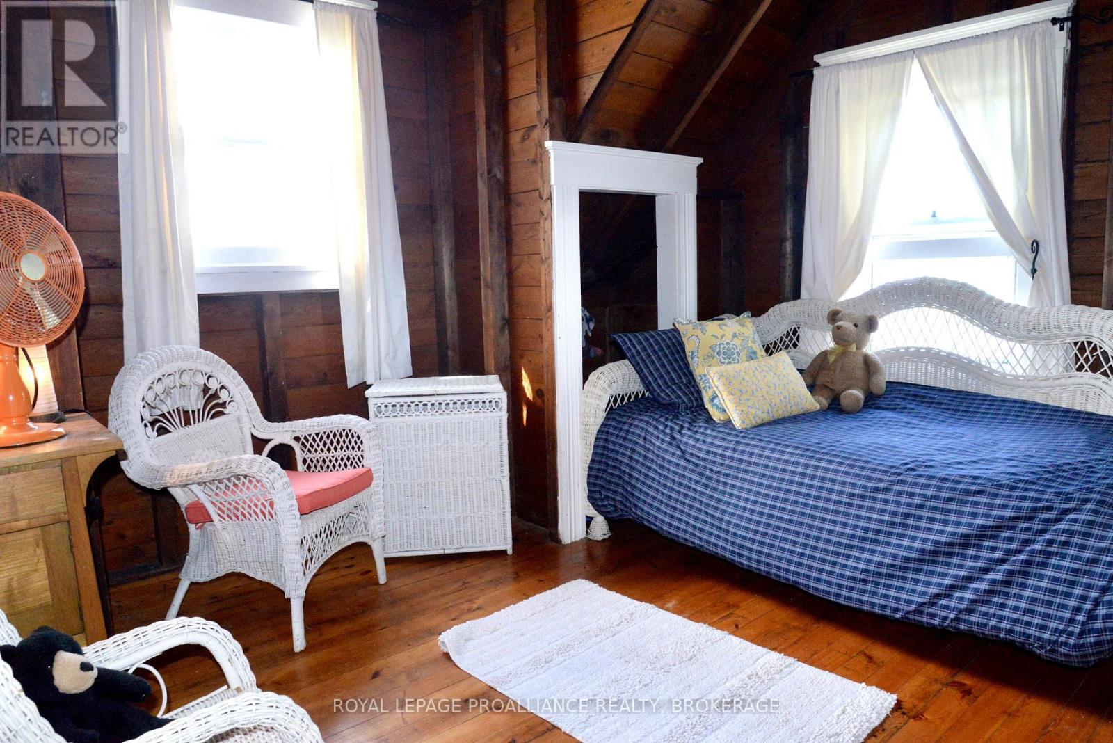 121 Tremont Park Island Property Photo 16