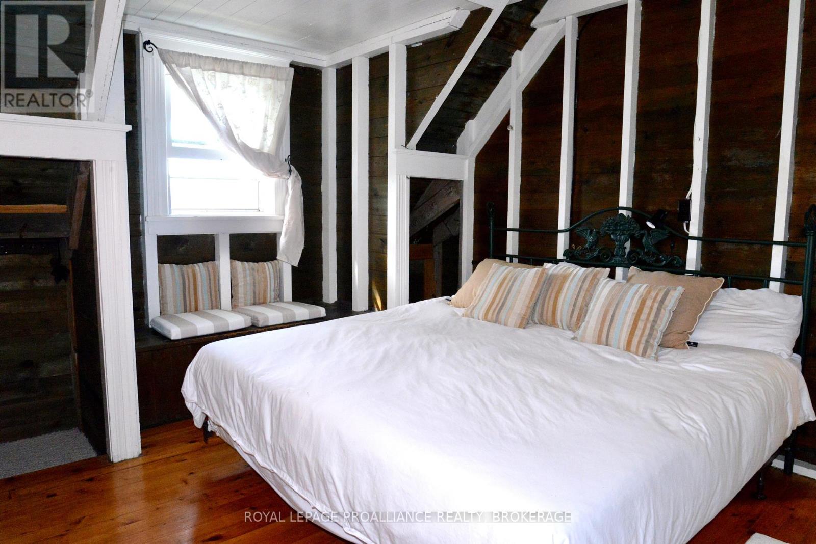 121 Tremont Park Island Property Photo 18