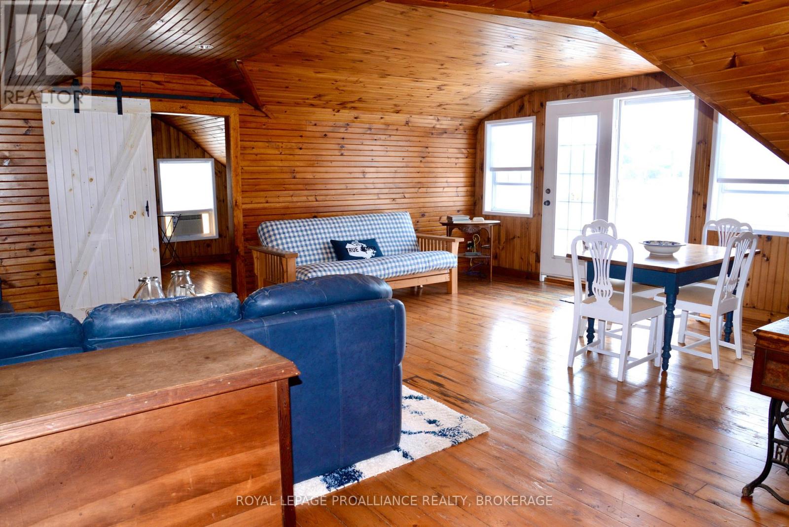 121 Tremont Park Island Property Photo 24