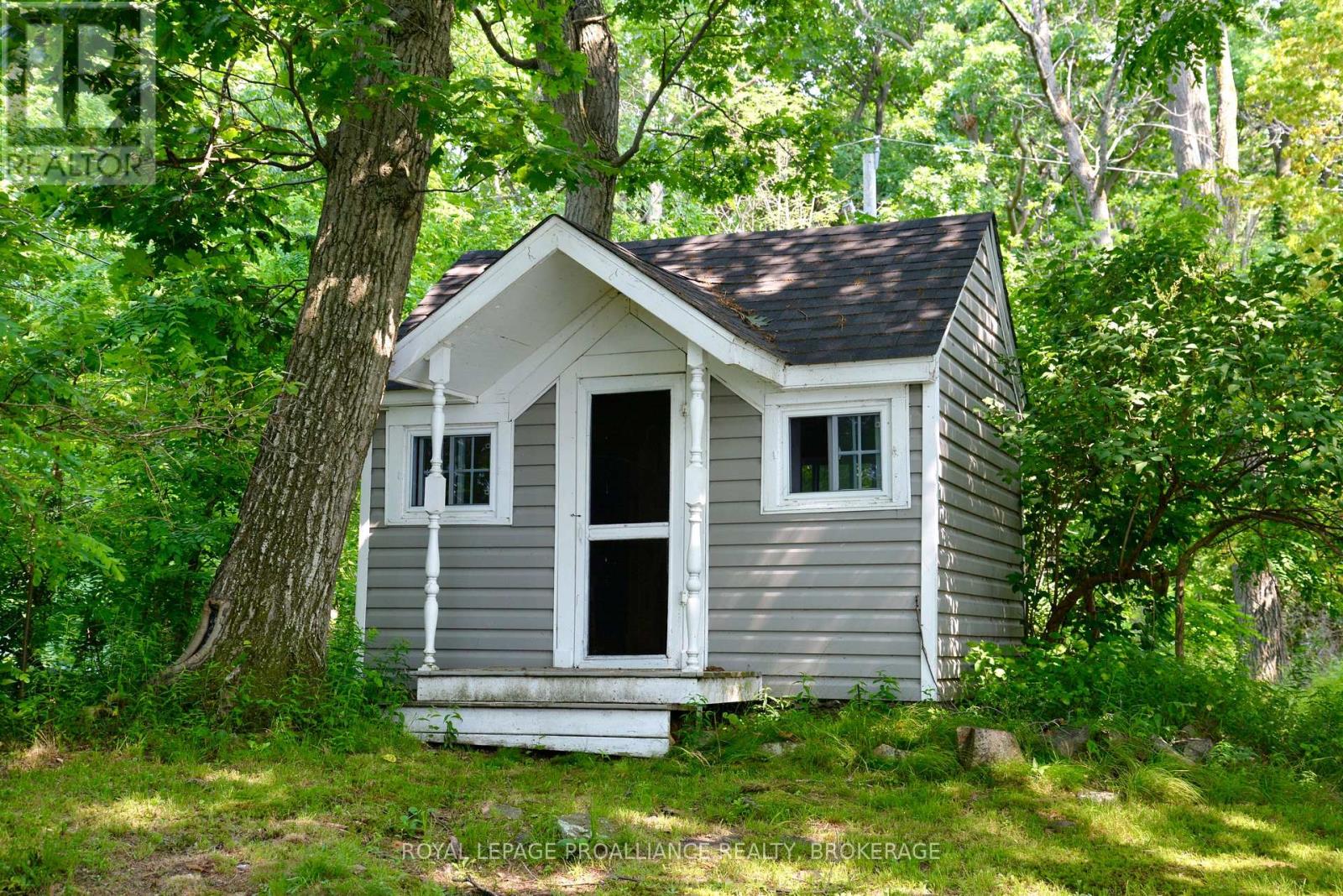 121 Tremont Park Island Property Photo 34