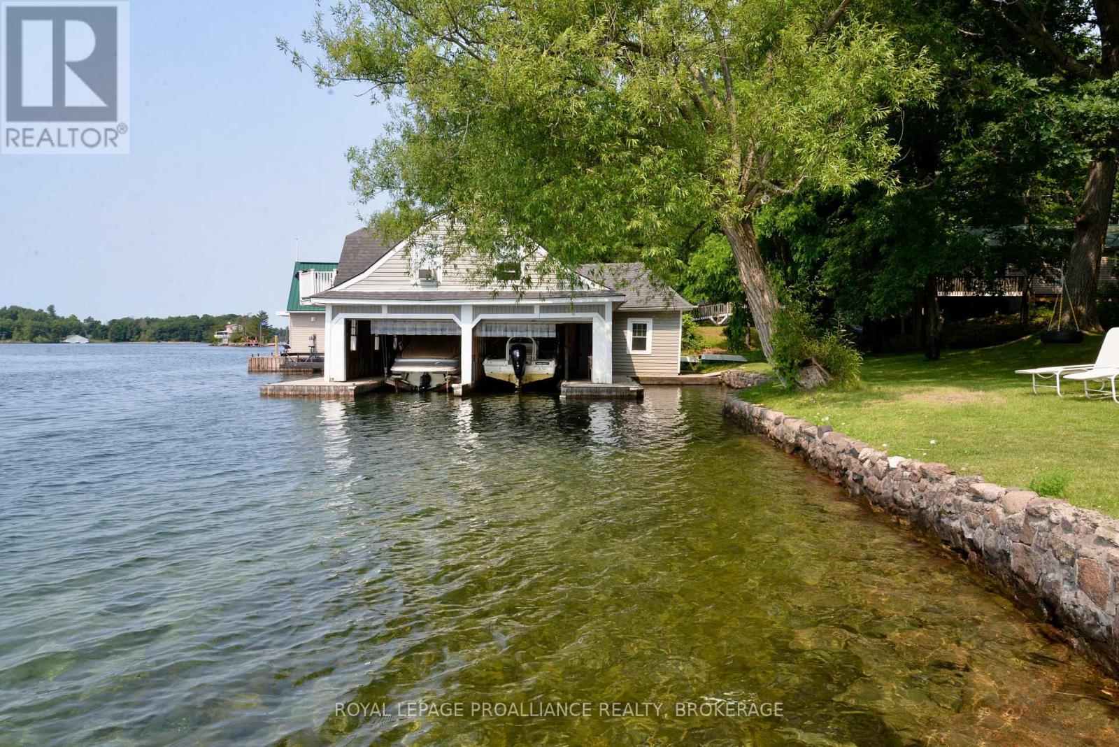 121 Tremont Park Island Property Photo 39