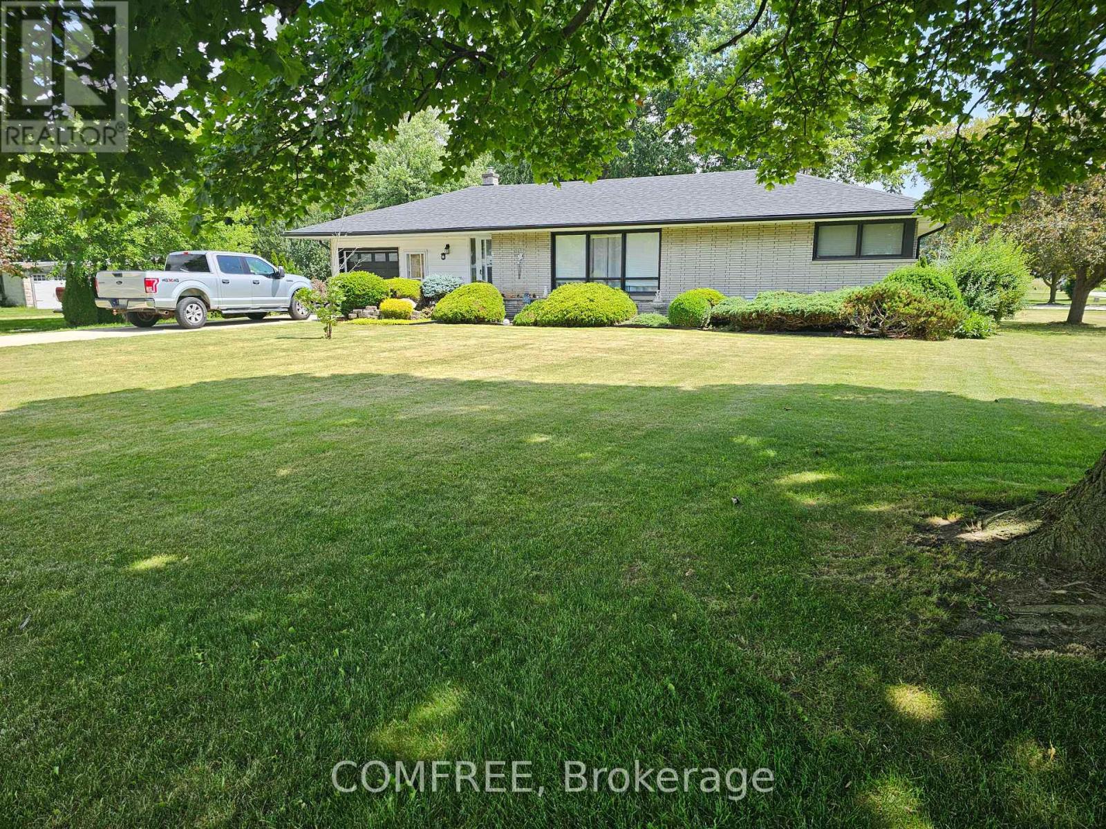 6 Sullivan Street Property Photo 2