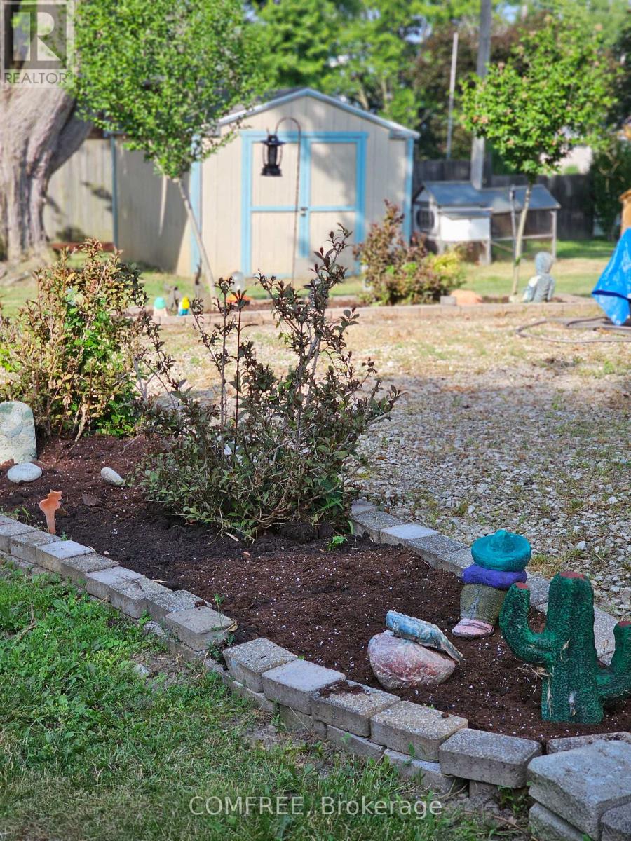 6 Sullivan Street Property Photo 11