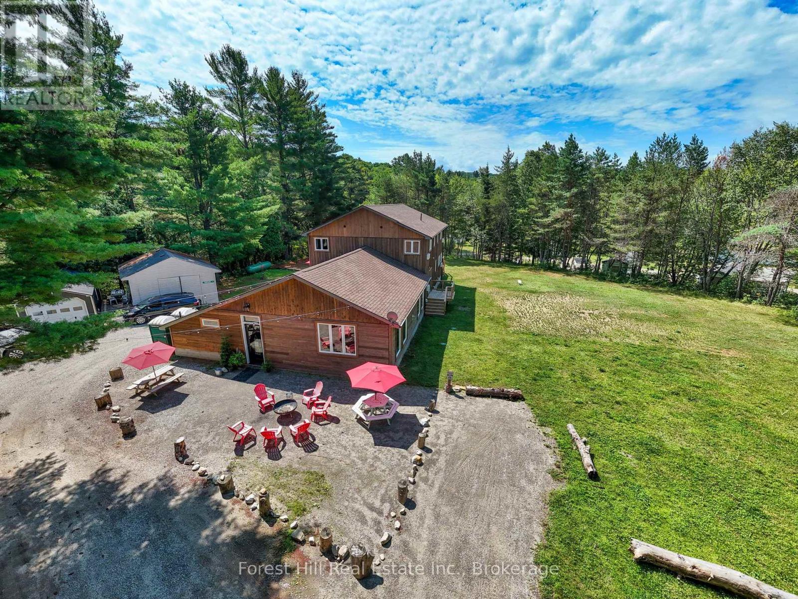 1326 Kawagama Lake Road Property Photo 11