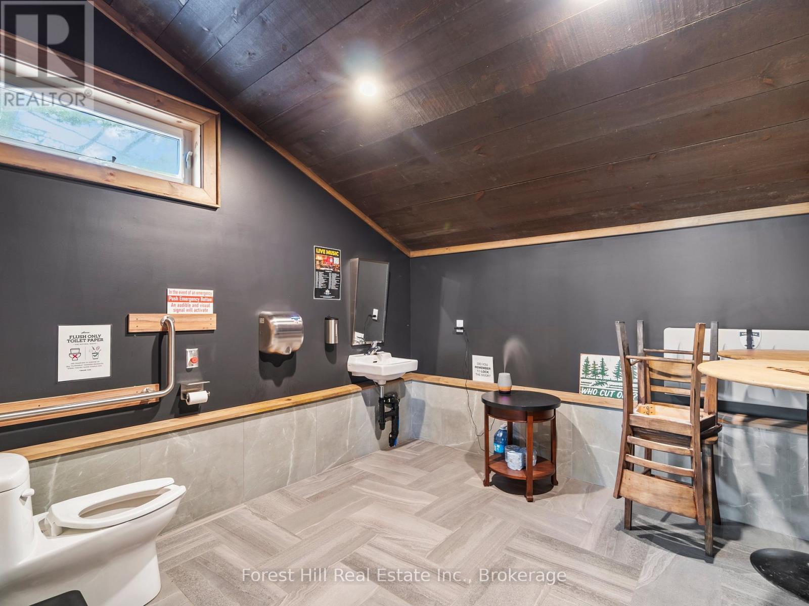 1326 Kawagama Lake Road Property Photo 17