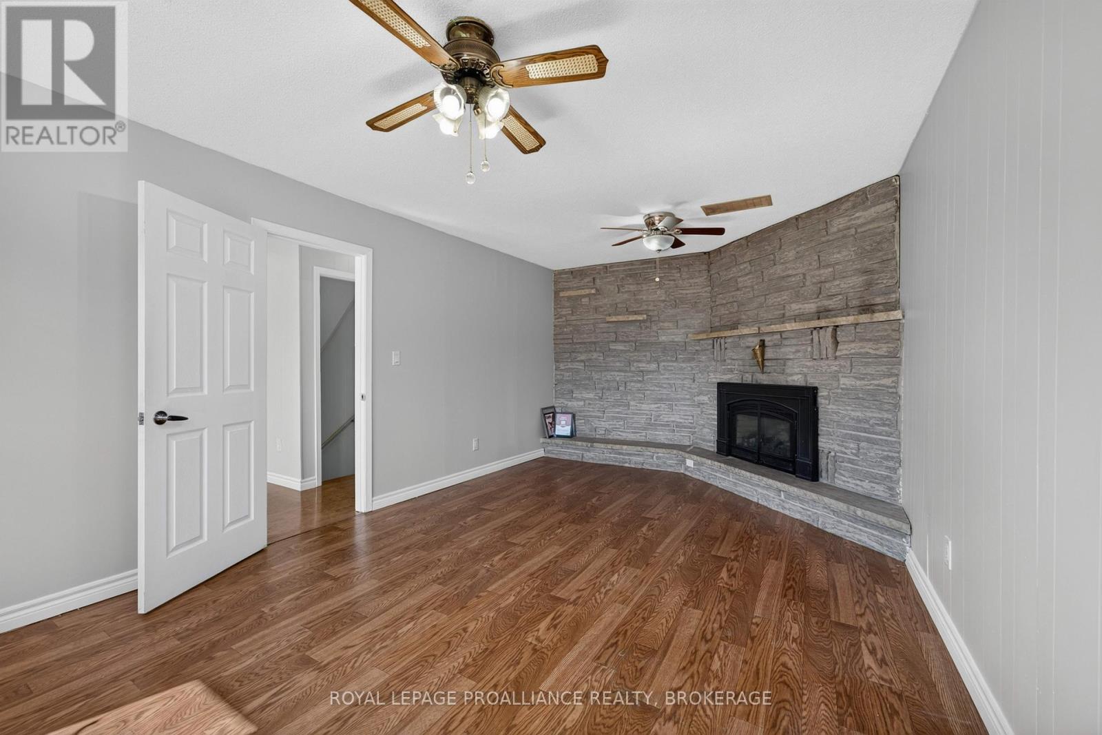 1445 Aley Street Property Photo 7