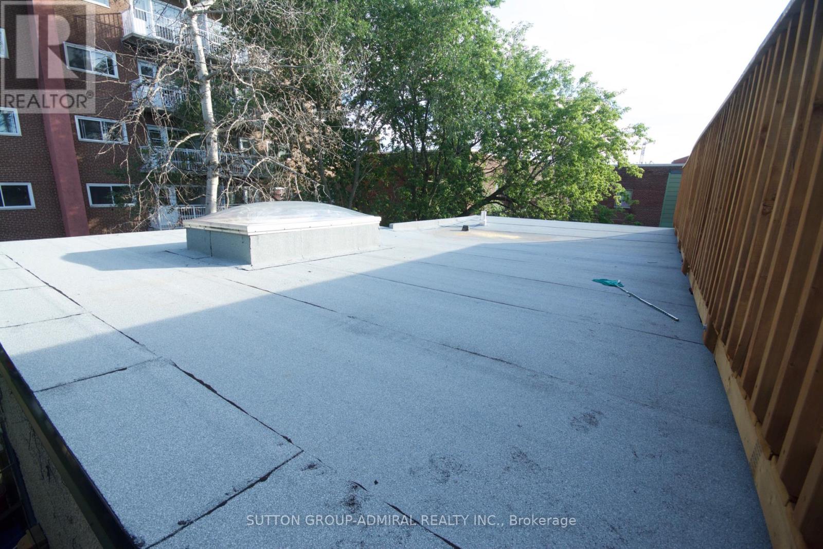 162 Daly Avenue Property Photo 4
