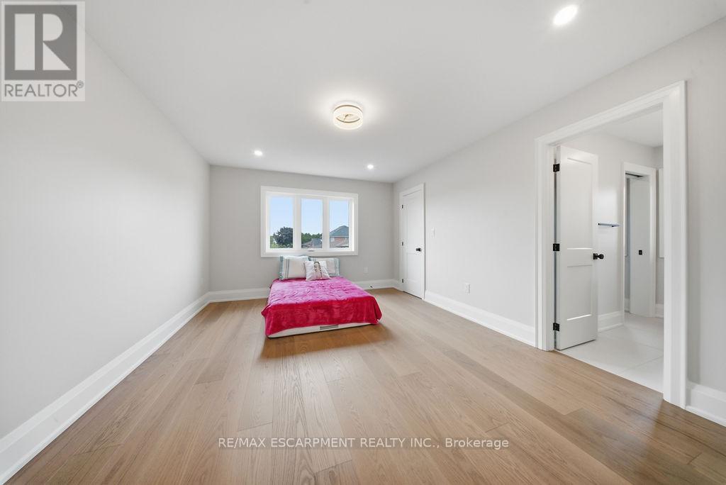 62 Jeremy Street Property Photo 25