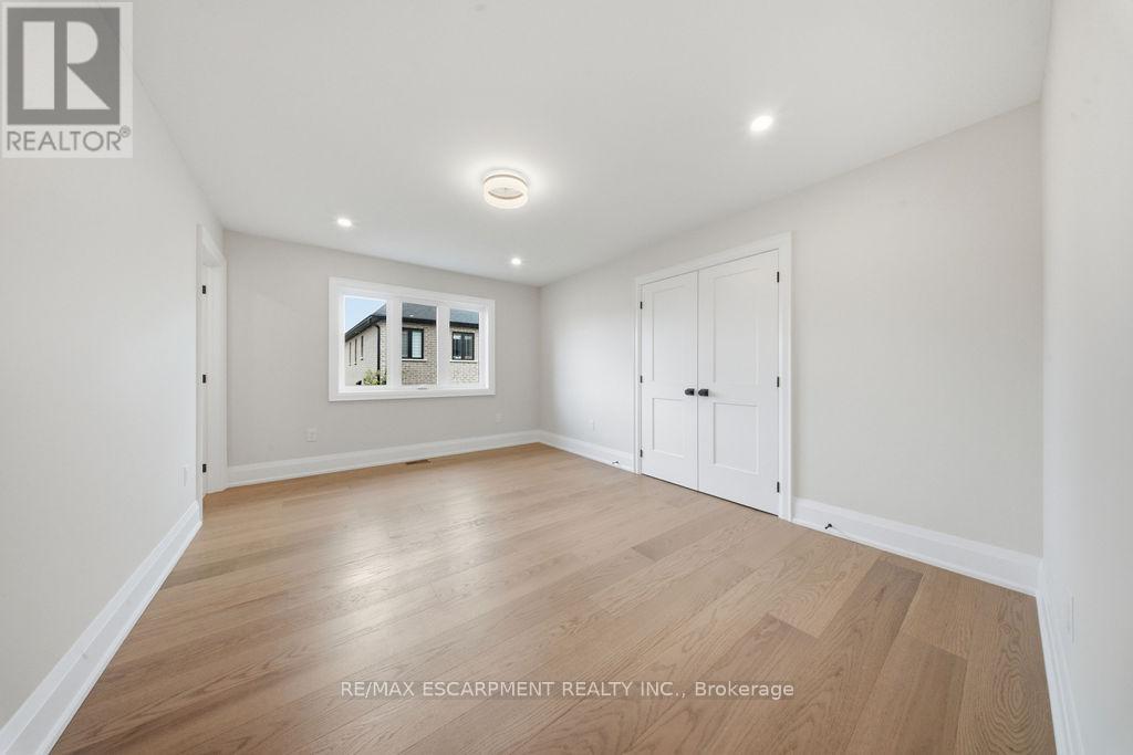 62 Jeremy Street Property Photo 29