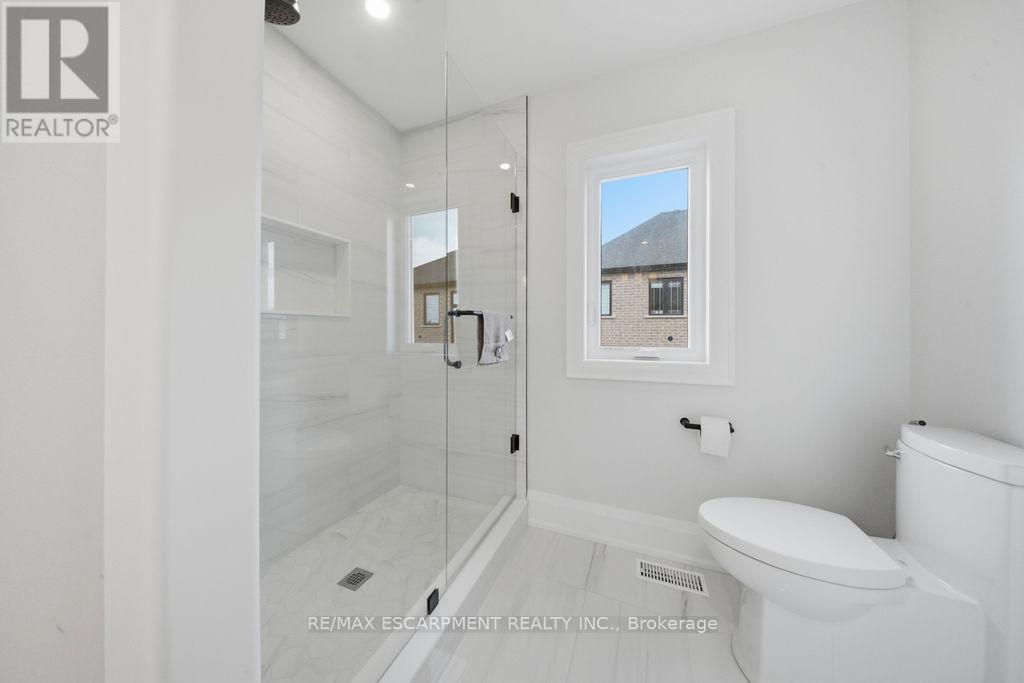 62 Jeremy Street Property Photo 34